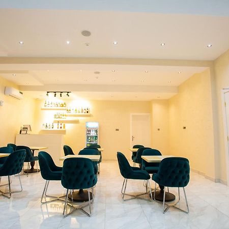 De Manchy Hotels & Suites 이바단 외부 사진